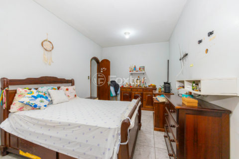 Image 25 - 1038333