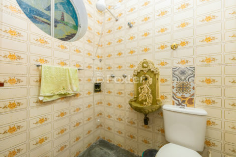 Image 32 - 1038333