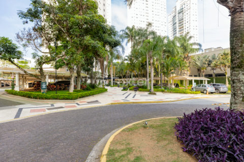 Image 42 - 1038339