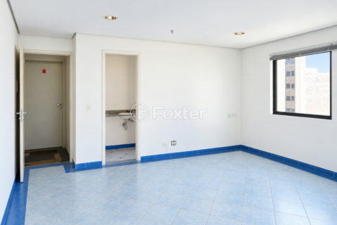 Image 5 - 1038340