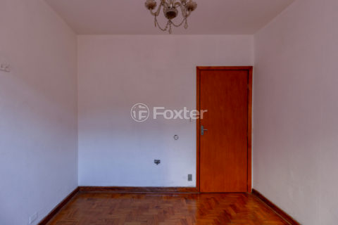 Image 10 - 1038342