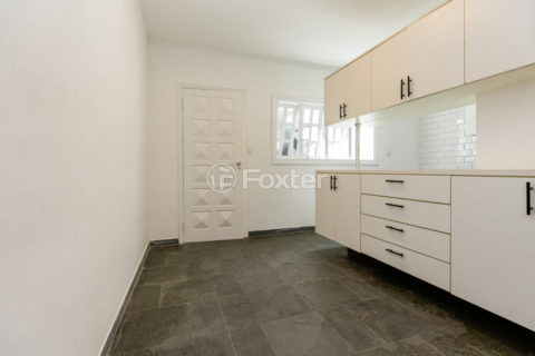 Image 33 - 1038362