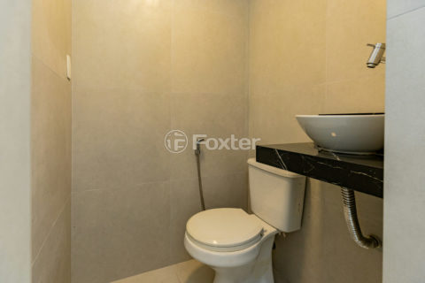 Image 9 - 1038362