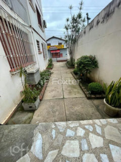 Image 14 - 1038403