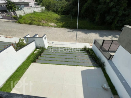 Image 37 - 1038406