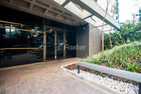 Image 37 - 1038413