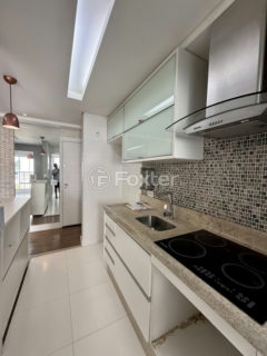 Image 2 - 1038427