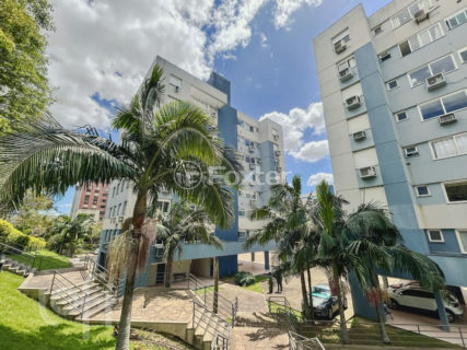 Image 30 - 1038436