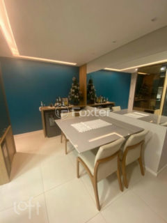 Image 1 - 1038458