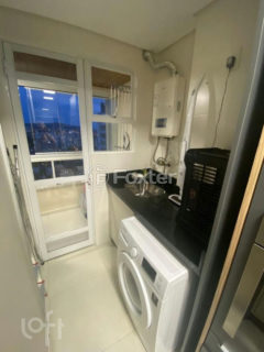 Image 9 - 1038458