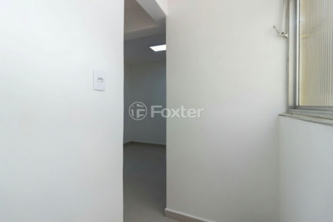 Image 28 - 1038476