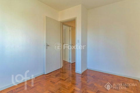Image 23 - 1038483