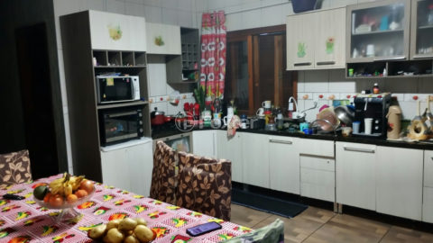 Image 6 - 1038502