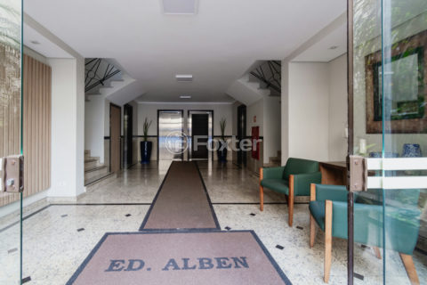 Image 17 - 1038507