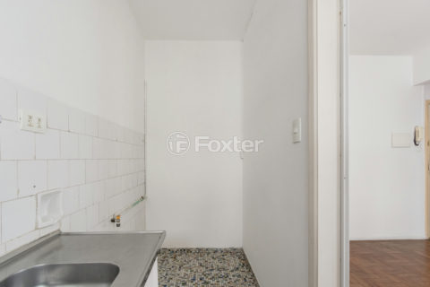 Image 10 - 1038507
