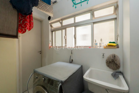 Image 32 - 1038512