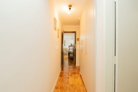 Image 25 - 1038512