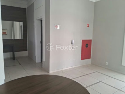 Image 37 - 1038516