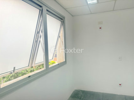 Image 7 - 1038517