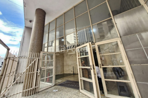Image 38 - 1038527