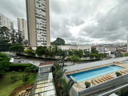 Image 17 - 1038528