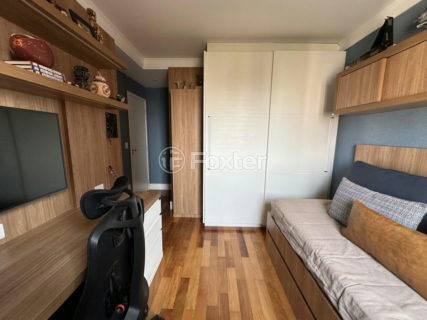 Image 35 - 1038533