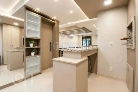 Image 21 - 1038536