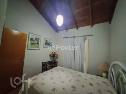 Image 38 - 1038550