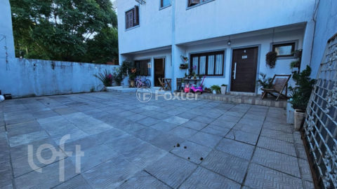 Image 8 - 1038552