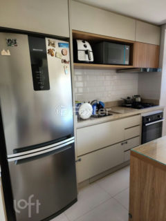 Image 10 - 1038553