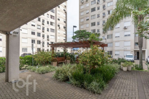 Image 28 - 1038556
