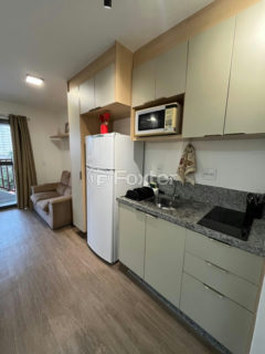 Image 10 - 1038577
