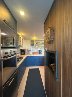 Image 34 - 1038580