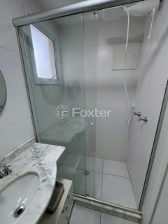 Image 10 - 1038596