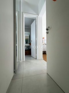 Image 21 - 1038608