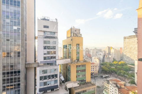 Image 24 - 1038609