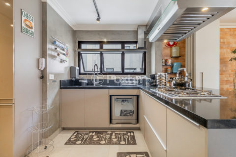 Image 31 - 1038610