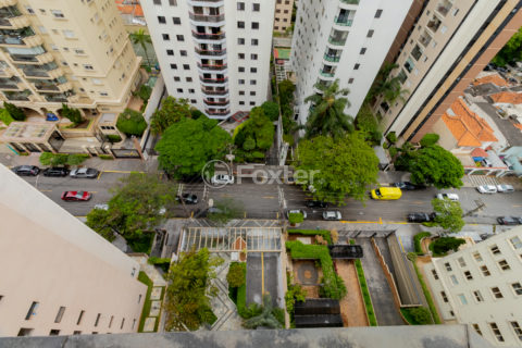 Image 25 - 1038610