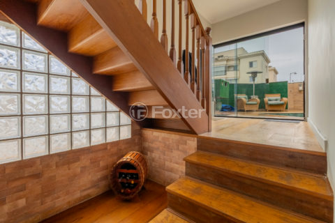 Image 10 - 1038610