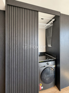 Image 61 - 1038611