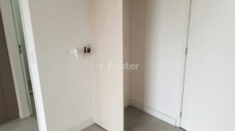 Image 7 - 1038614