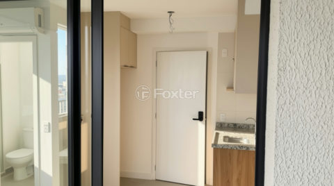 Image 8 - 1038614