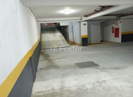 Image 8 - 1038617