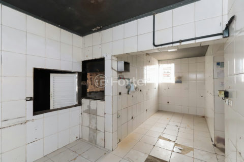 Image 21 - 1038627