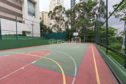 Image 38 - 1038650