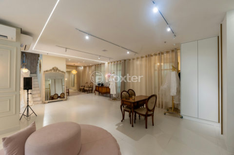 Image 7 - 1038671