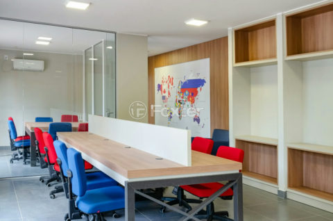 Image 32 - 1038678