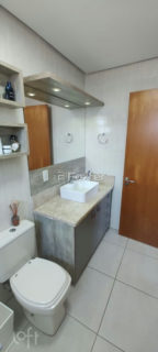 Image 13 - 1038686