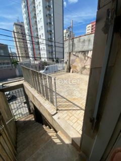 Image 10 - 1038711