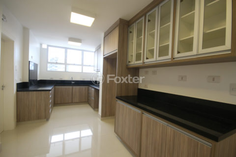 Image 5 - 1038713
